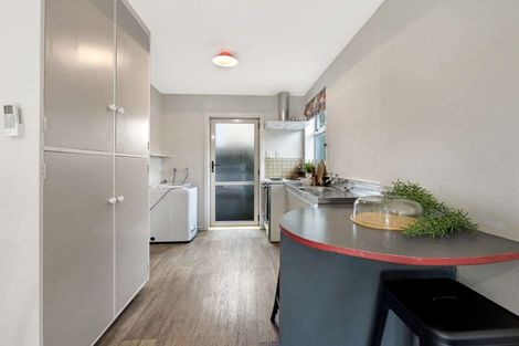 Photo of property in 2/43 Whitmore Street, Edgeware, Christchurch, 8013