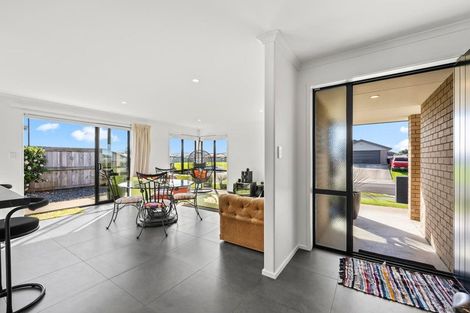Photo of property in 9 Digby Place, Waipu, 0510