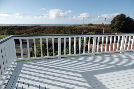 Photo of property in 696 Papamoa Beach Road, Papamoa Beach, Papamoa, 3118