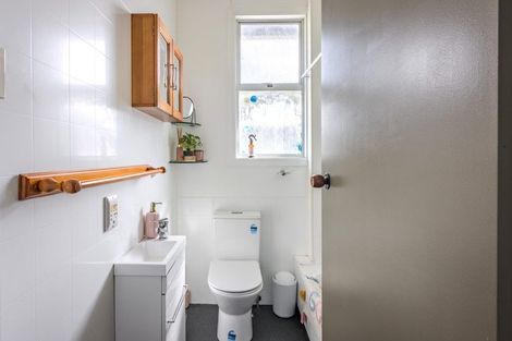 Photo of property in 16 Wye Street, Oamaru, 9400