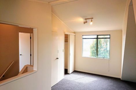 Photo of property in 2/12 Grenadine Place, Unsworth Heights, Auckland, 0632