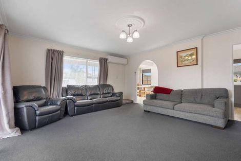 Photo of property in 22 Lindsay Crescent, Nawton, Hamilton, 3200