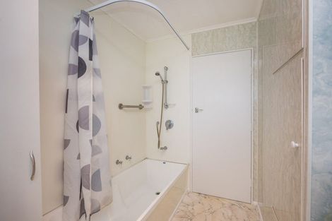 Photo of property in 9 Chrystal Street, Foxton Beach, Foxton, 4815