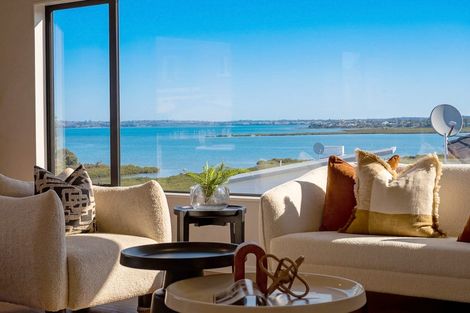 Photo of property in 20 Bannings Way, Hobsonville, Auckland, 0618