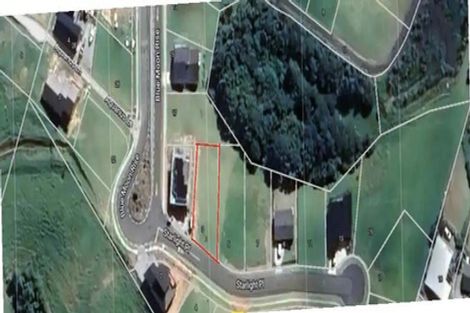 Photo of property in 3 Starlight Place, Langs Beach, 0582