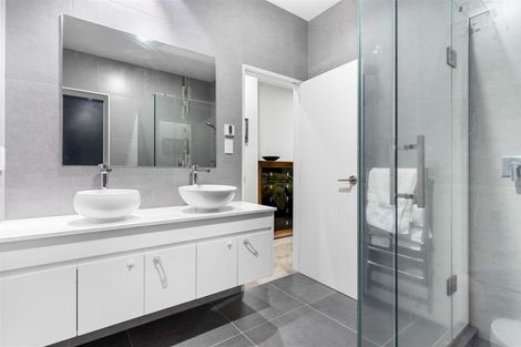 Photo of property in 30 Bounty Road, Long Bay, Auckland, 0630