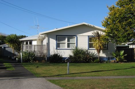 Photo of property in 9 Cedar Place, Hillcrest, Hamilton, 3216