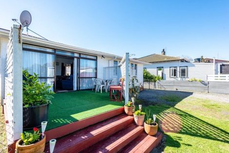 Photo of property in 780 Childers Road, Elgin, Gisborne, 4010