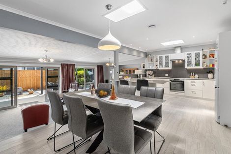 Photo of property in 69 Ngatai Road, Otumoetai, Tauranga, 3110