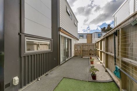 Photo of property in 7/7 Handyside Street, Tawa, Wellington, 5028