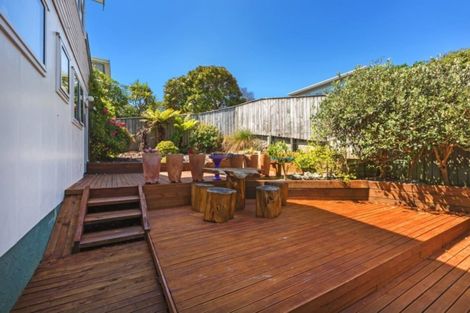 Photo of property in 10 The Track, Plimmerton, Porirua, 5026