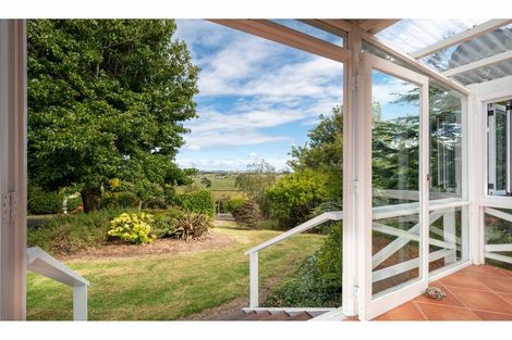 Photo of property in 147 Mangakura Road, Helensville, 0875