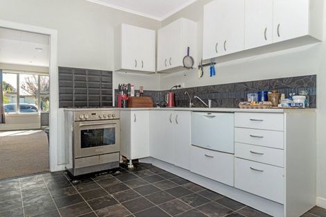 Photo of property in 10 Wellington Street, Te Hapara, Gisborne, 4010