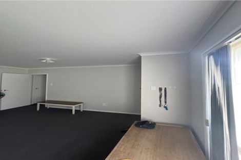 Photo of property in 2/2 Walter Strevens Drive, Conifer Grove, Takanini, 2112