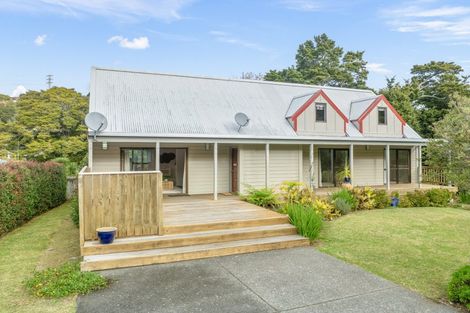 Photo of property in 5 Tieke Place, Horahora, Whangarei, 0110