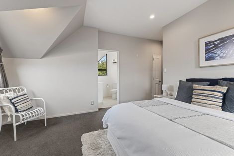 Photo of property in 2 Lantern Lane, Halswell, Christchurch, 8025