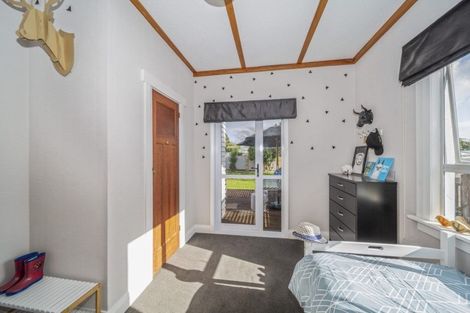 Photo of property in 178 Carrington Street, Lower Vogeltown, New Plymouth, 4310