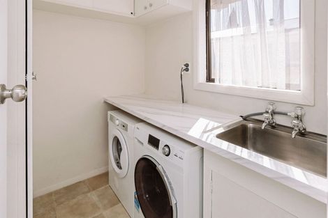 Photo of property in 13 Bermuda Drive, Hornby, Christchurch, 8042