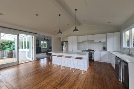 Photo of property in 25 Timandra Street, Welbourn, New Plymouth, 4312