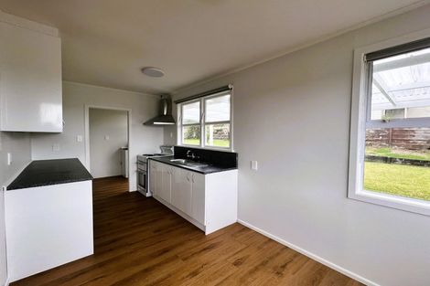 Photo of property in 27 Linwood Avenue, Forrest Hill, Auckland, 0620