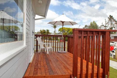 Photo of property in 1/3 Flaxdale Street, Birkdale, Auckland, 0626