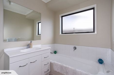 Photo of property in 21a Elsie Drive, Waiuku, 2123