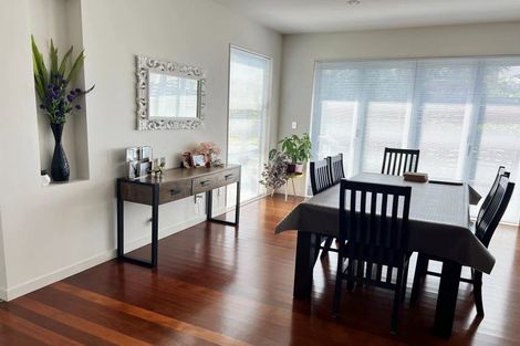 Photo of property in 3 Keating Rise, Northcross, Auckland, 0632