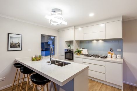 Photo of property in 1053b Whangaparaoa Road, Tindalls Beach, Whangaparaoa, 0930