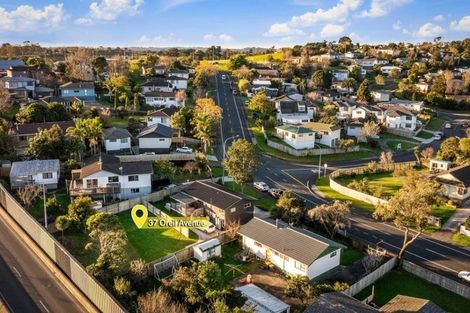 Photo of property in 37a Oreil Avenue, West Harbour, Auckland, 0618