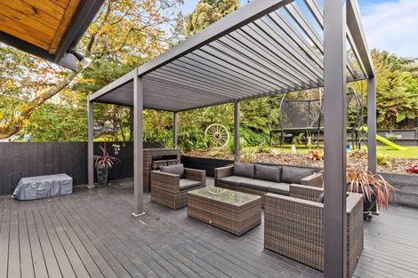 Photo of property in 87 Poplar Grove, Whalers Gate, New Plymouth, 4310