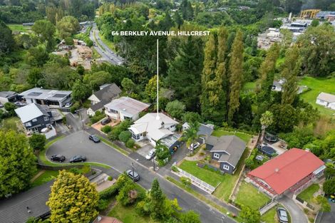 Photo of property in 64 Berkley Avenue, Hillcrest, Hamilton, 3216