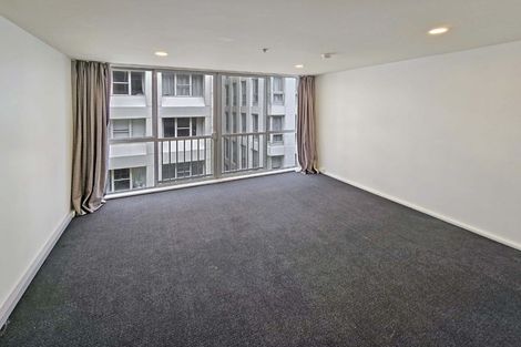 Photo of property in Terrace Heights Apartments, 2/163p The Terrace, Wellington Central, Wellington, 6011