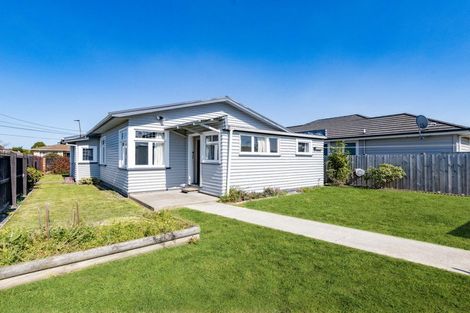 Photo of property in 17 Ottawa Road, Wainoni, Christchurch, 8061