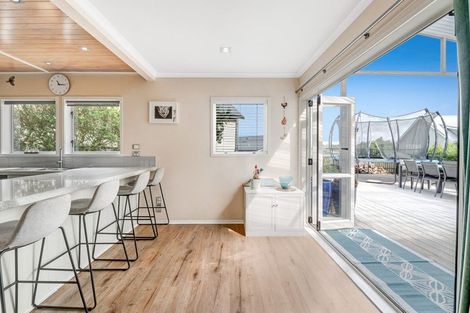 Photo of property in 17 Cape Cod Drive, Gulf Harbour, Whangaparaoa, 0930