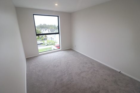 Photo of property in 2 Nephrite Lane, Henderson, Auckland, 0610