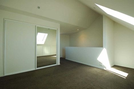 Photo of property in 20/10 North Avon Road, Richmond, Christchurch, 8013