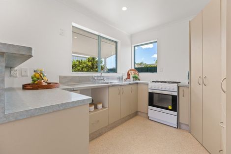Photo of property in 3/16 Blake Street, Waitara, 4320