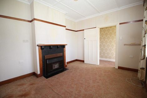 Photo of property in 35 Fox Street, Woodville, 4920
