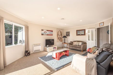 Photo of property in 7e Olivea Place, Oxford, 7430