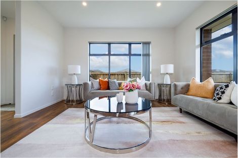 Photo of property in 21 Sapwood Crescent, Takanini, 2110