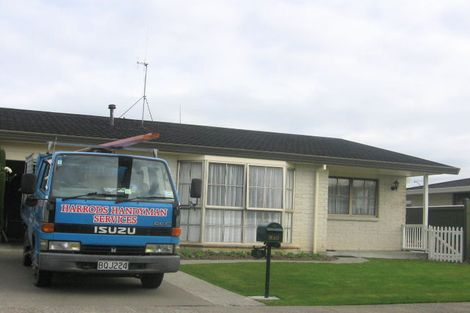 Photo of property in 1a Sheraton Grove, Highbury, Palmerston North, 4412