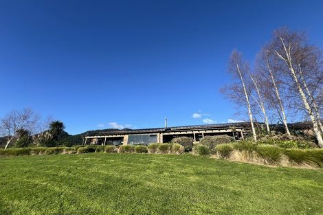 Photo of property in 141 Manakau Heights Drive, Manakau, Levin, 5573