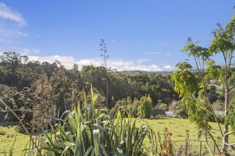 Photo of property in 82 Pinchgut Road, Kaukapakapa, 0873