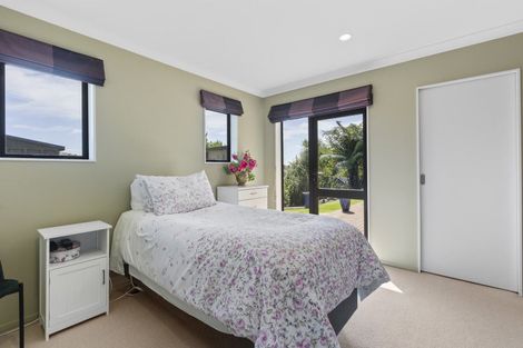 Photo of property in 59 Karamea Street, Whalers Gate, New Plymouth, 4310