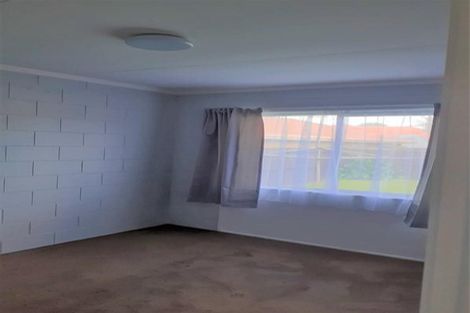 Photo of property in 4/35 Riversdale Road, Avondale, Auckland, 1026