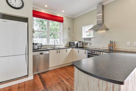 Photo of property in 204a Allerton Street, Saint Leonards, Hastings, 4120