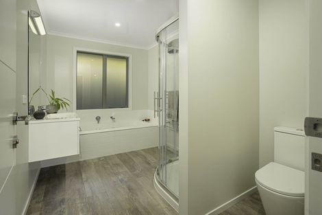 Photo of property in 16 Village Lane, Stoke, Nelson, 7011