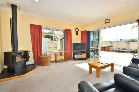 Photo of property in 68 Potae Avenue, Lytton West, Gisborne, 4010