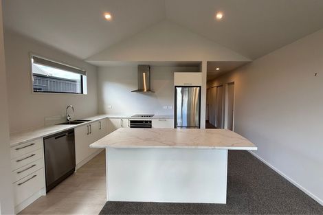 Photo of property in 34 Obelisk Street, Wanaka, 9305