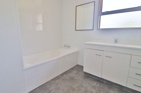 Photo of property in 20 Meadow Street, Lumsden, 9730